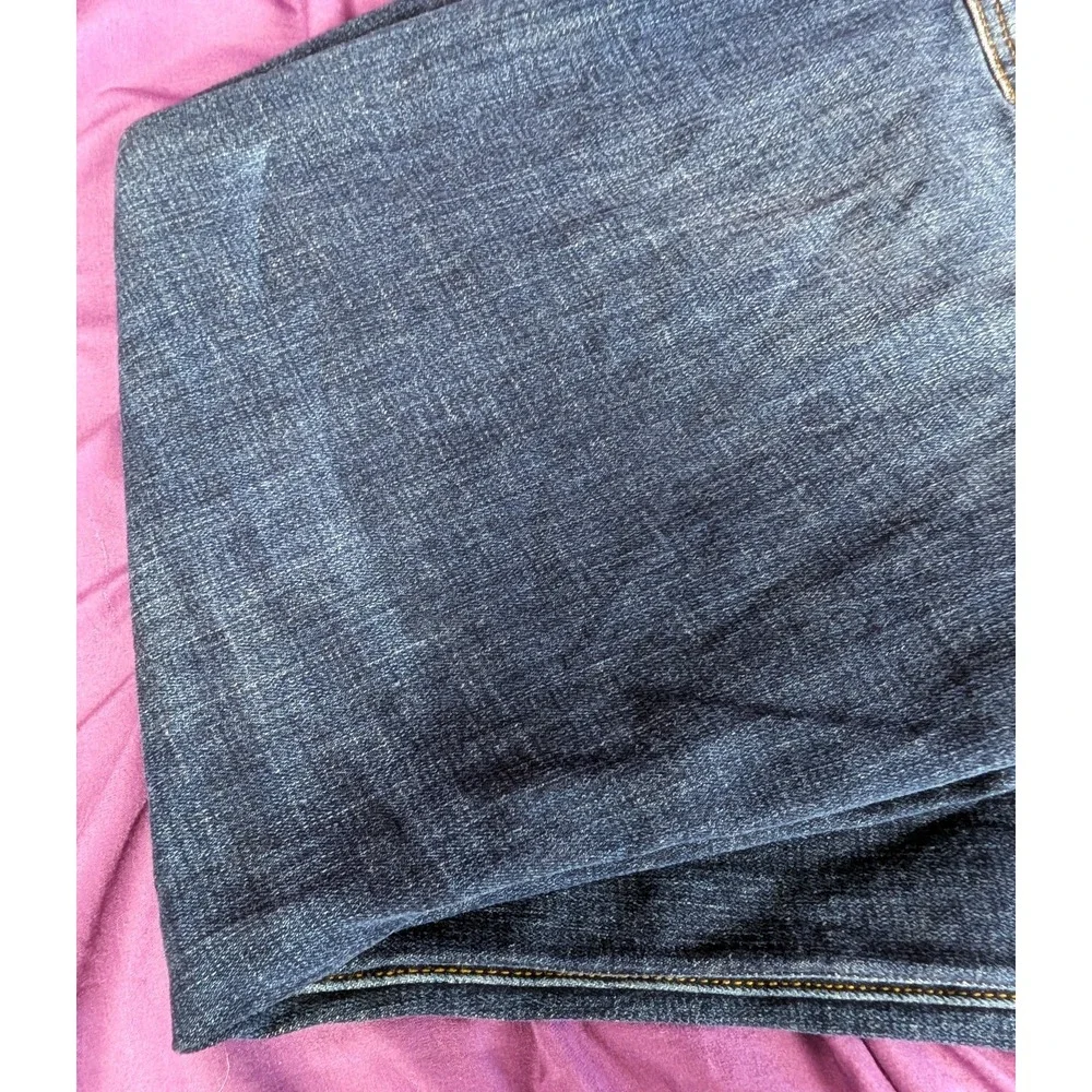 Joseph Abboud Slim Fit Medium Wash Stretch Denim 38x32 Indigo Blue Distressed